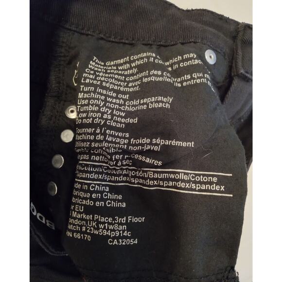 BDG Women’s Studded Denim Shorts Y2K High Rise Cheeky Cut Off Punk Rock SZ XS/S - Picture 6 of 8